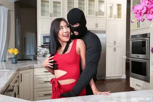 Sex hậu môn với thư ký trong văn phòng