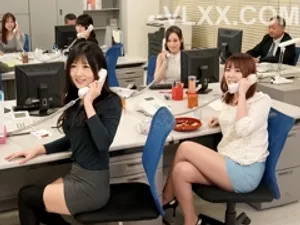 Bị bố ép gả cho tên biến thái đẹp trai buồi to